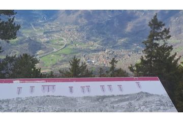Un dettaglio della tabella panoramica sulla poderale tra Sommarese e il Col de Joux